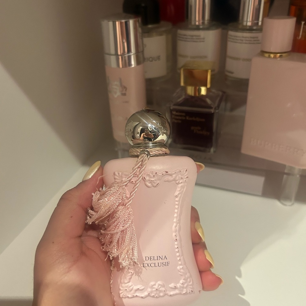 Empty Delina Exclusif 💕
